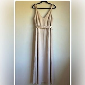 White by Vera Wang Cream Open Back V-Neck Formal Gown Dress Size 14